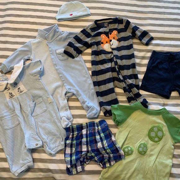 Baby Boy 0-3 Months 11 piece Bundle - Picture 2 of 2